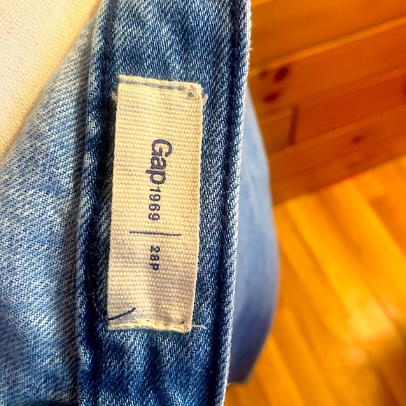 GAP Denim A-Line Skirt. Sz. 28P - Picture 3 of 8